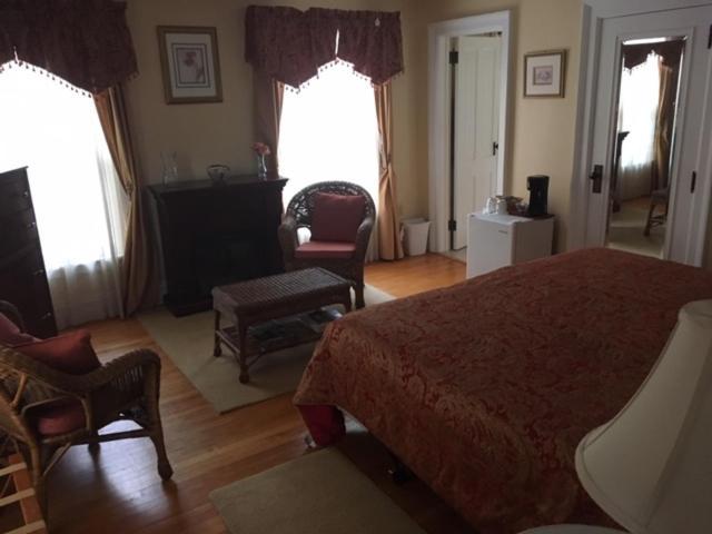 Four Creeks Bed&Breakfast Fairview  Exterior photo